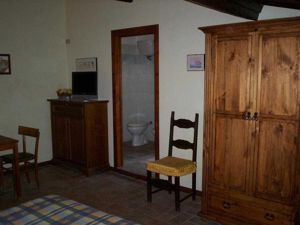 Podere Il Caggio Rooms San Gimignano Room photo