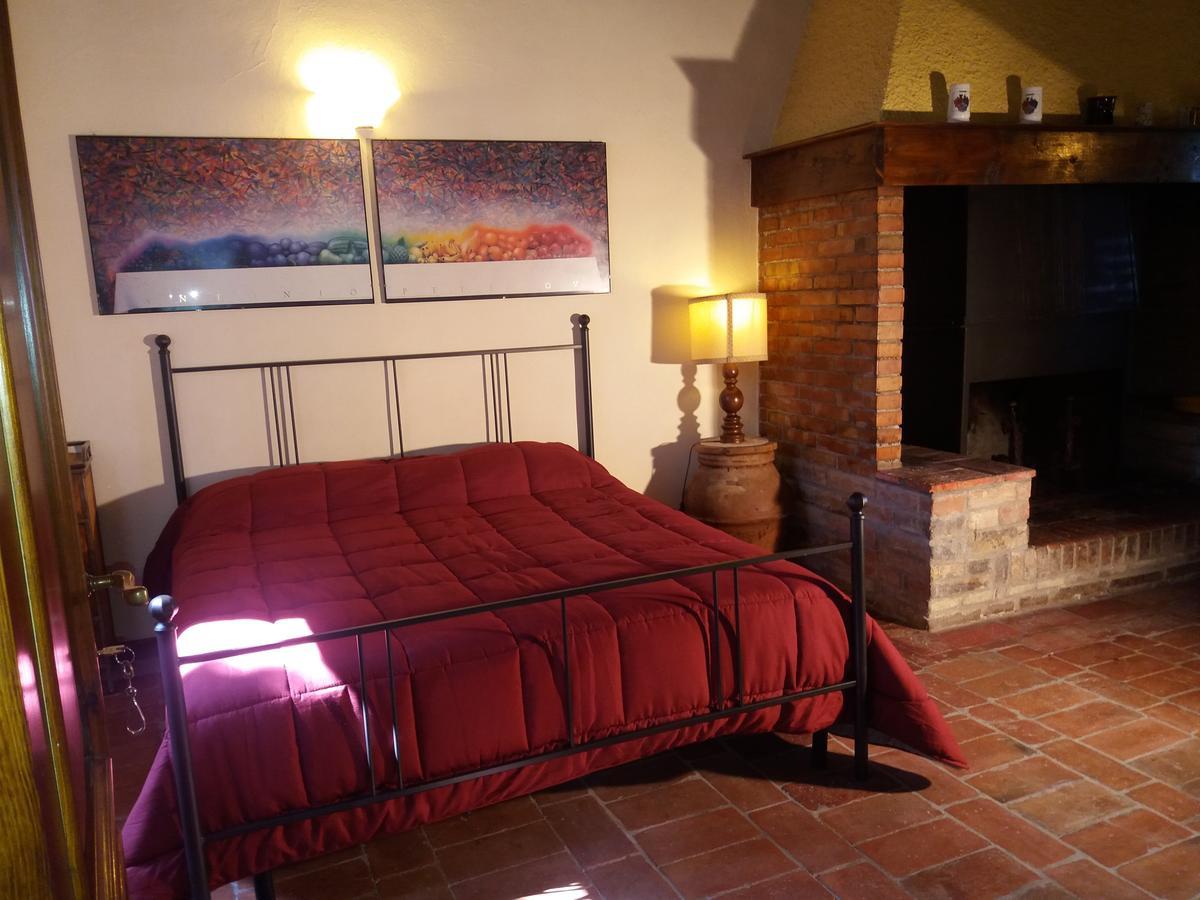 Podere Il Caggio Rooms San Gimignano Exterior photo